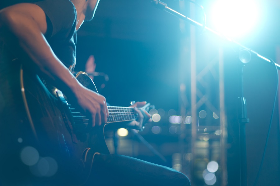 man-playing-guitar