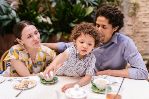 Family Eating RDNE Stock Project